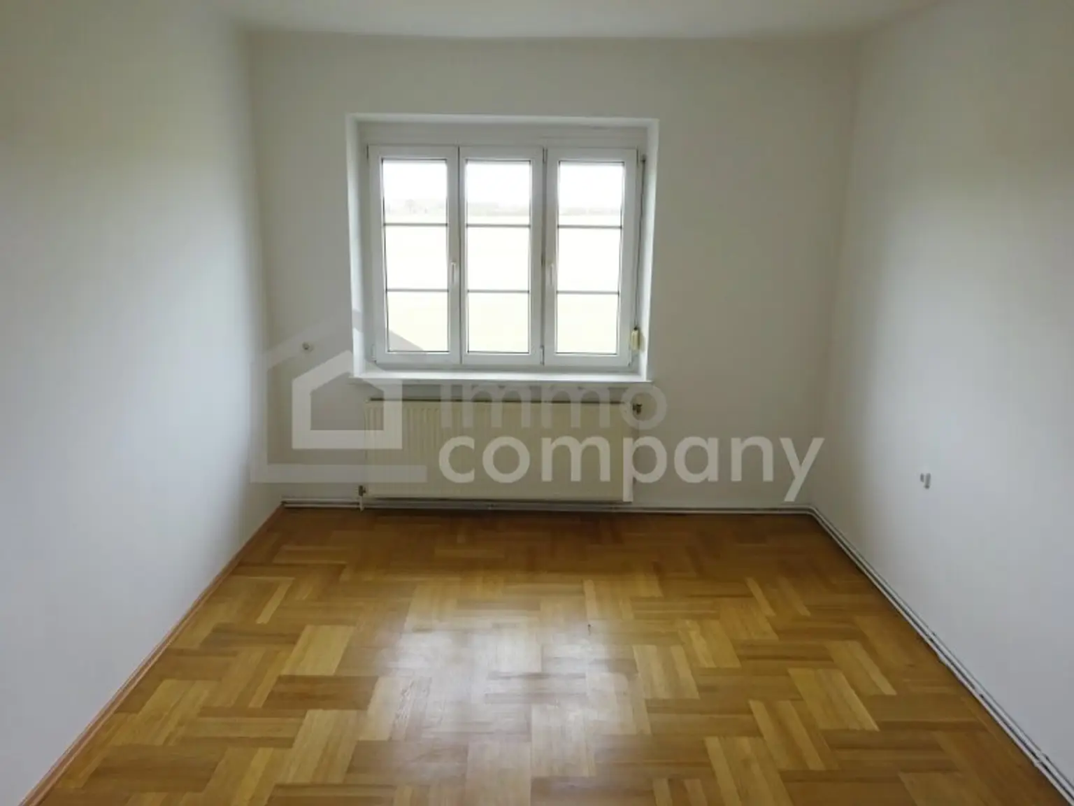 Gepflegte ETW mit Garten in Stockerau!!!