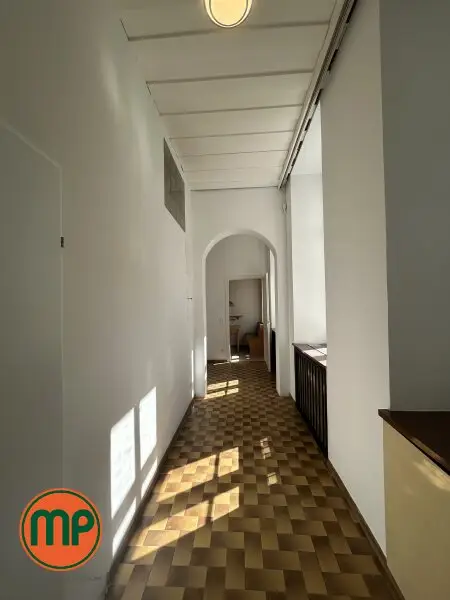 Charmante Altbauwohnung im Herzen der Stadt – frisch saniertes Bad & WC