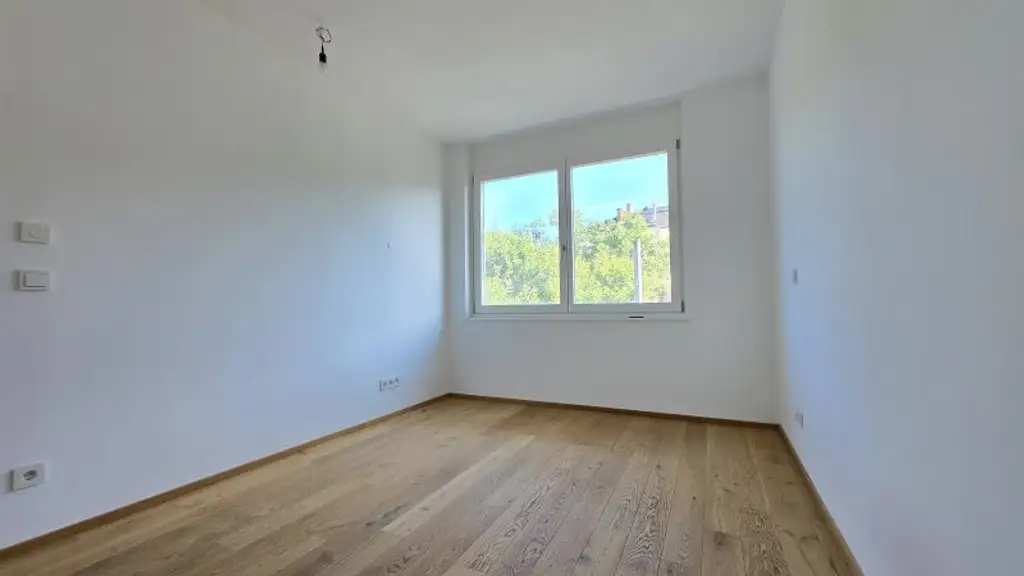 Sonnige 2-Zimmer-Wohnung - Klimaanlage - Sehr guter, gepflegter Zustand - Ausgezeichnetes Raumkonzept