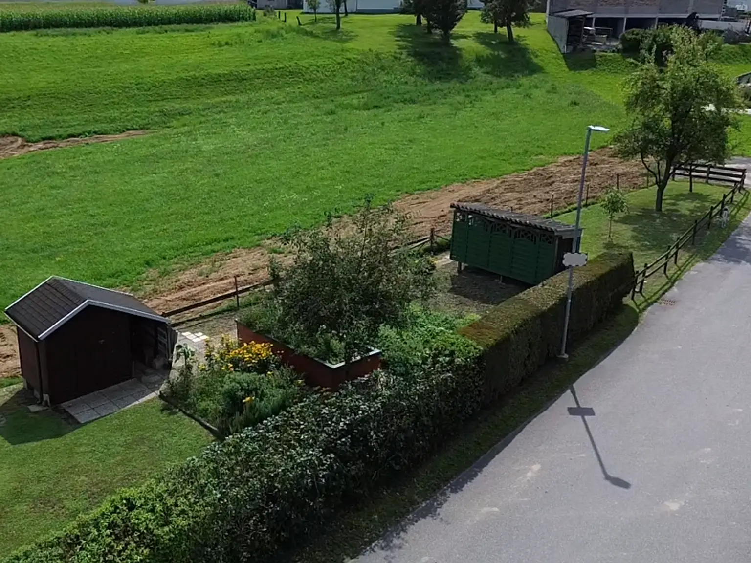Gepflegter Bungalow unweit von Leiben - Garten inklusive!