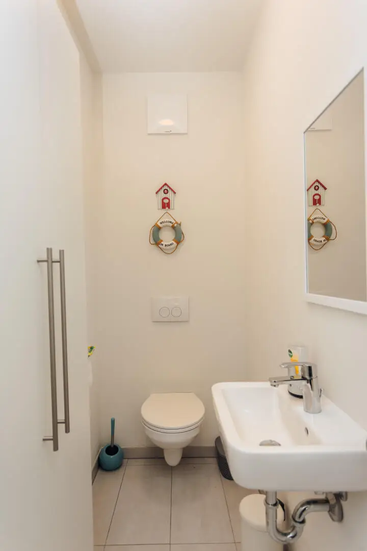 Moderne 2-Zimmer-Eigentumswohnung mit großem Balkon + Parkplatz + riesigem Kellerabteil