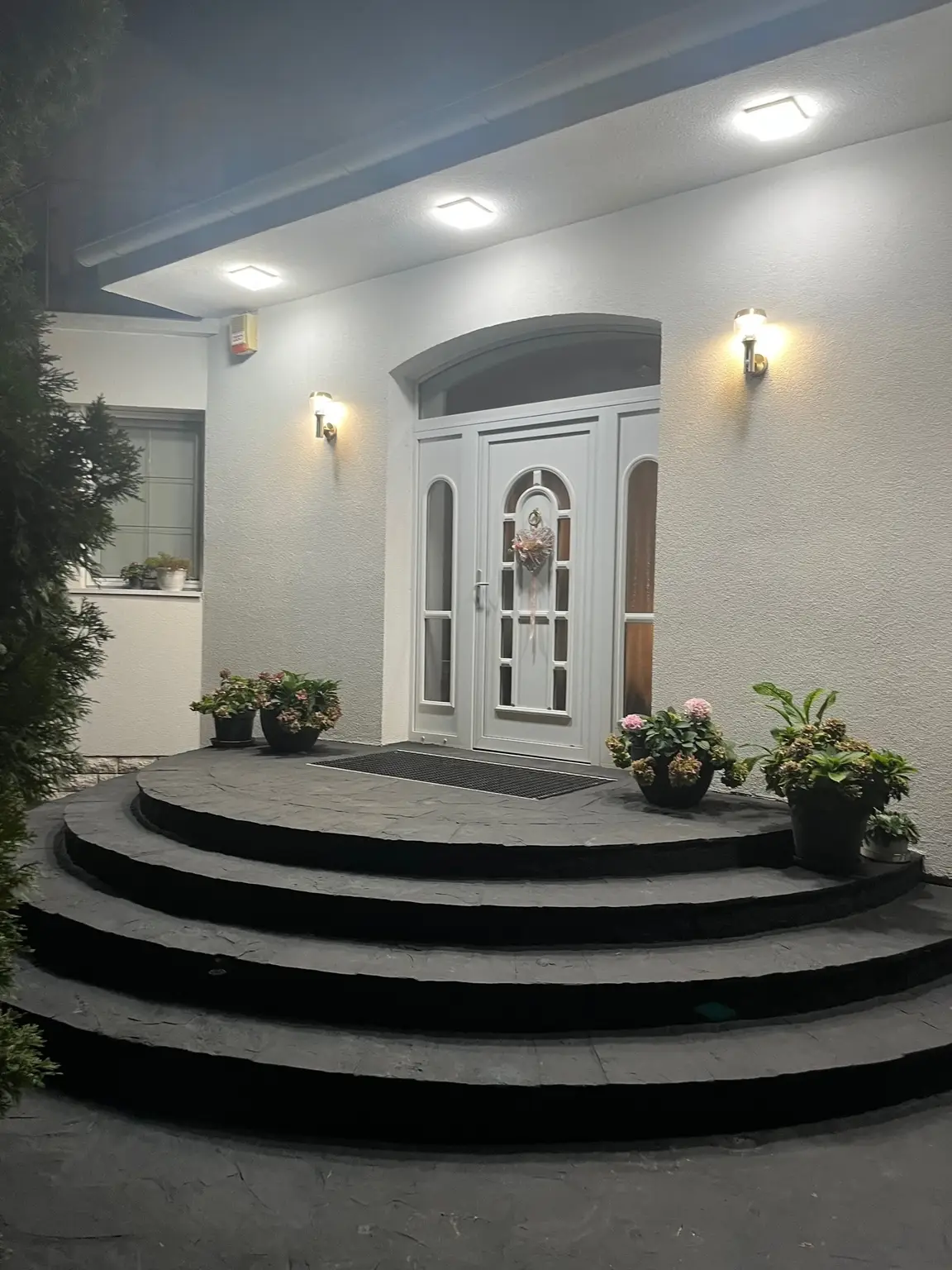 Energieeffiziente Villa im 16. Bezirk von Budapest