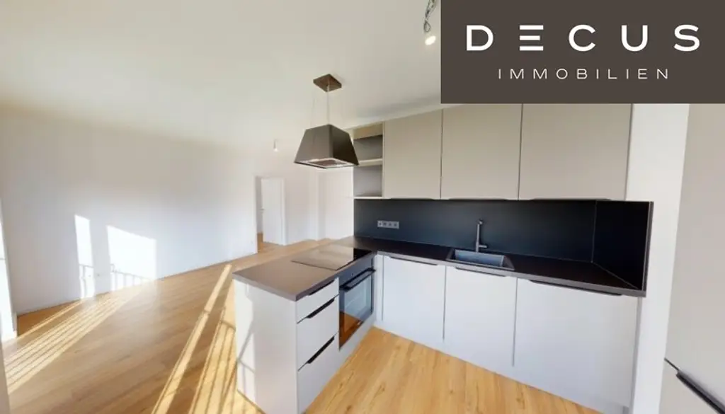 | STILVOLLE NEUBAUWOHNUNG IM 4.STOCK | ERSTBEZUG NACH SANIERUNG | AB DEZEMBER