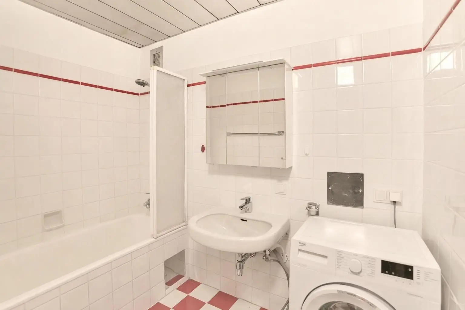 12. Mietwohnung 1040 Wien - Badezimmer