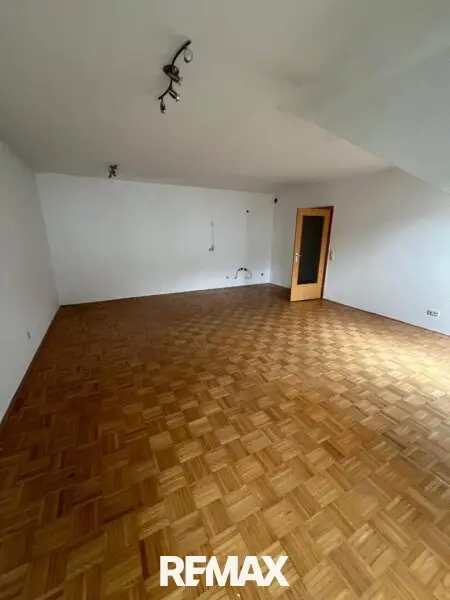 Wohn-/Esszimmer