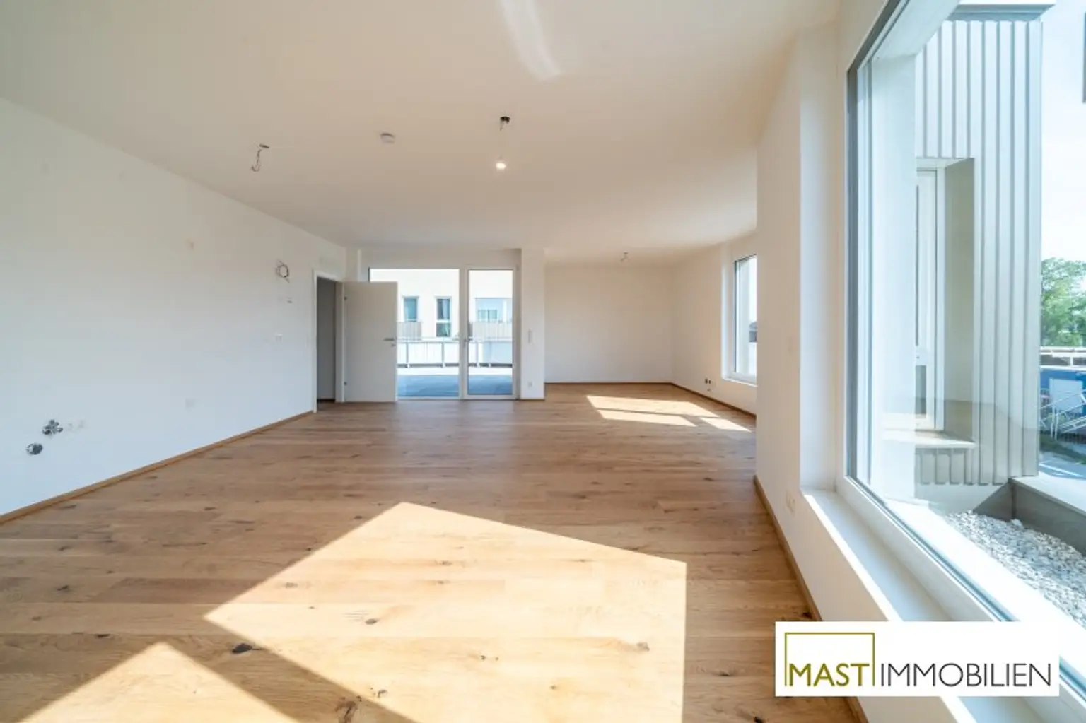 *Sommer 2025* Traumhafte 3-Zimmer Wohnung mit rund 80 qm Terrasse