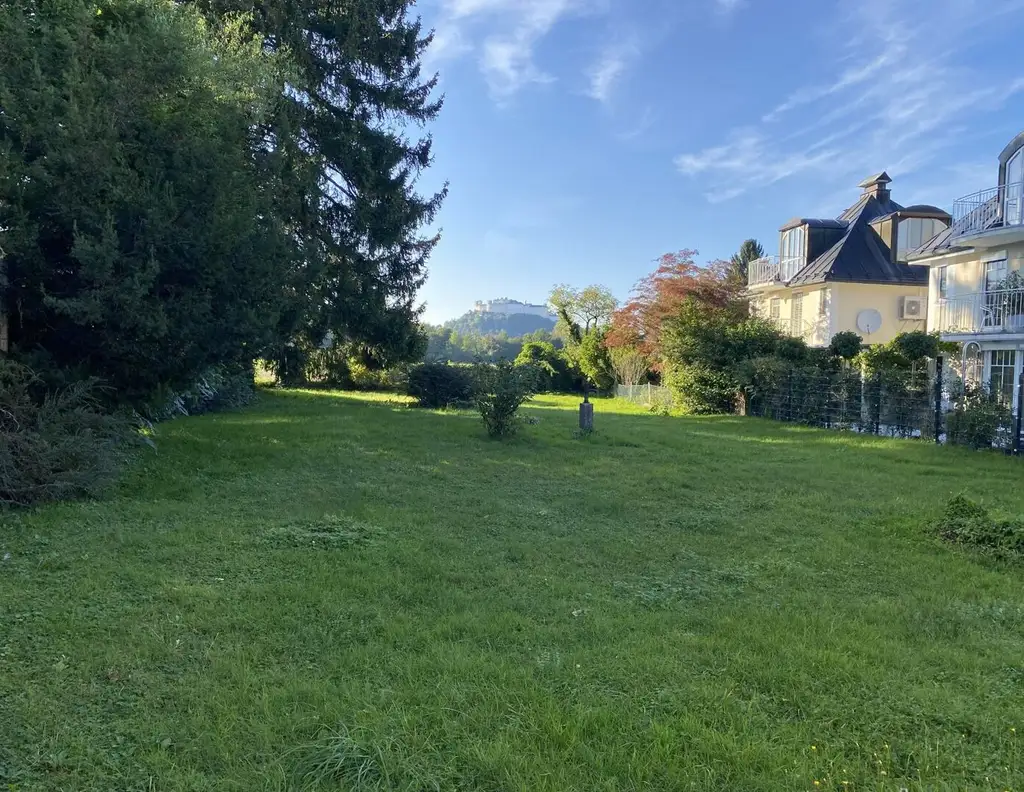 Ein Stück Paradies mit traumhaftem Ausblick!