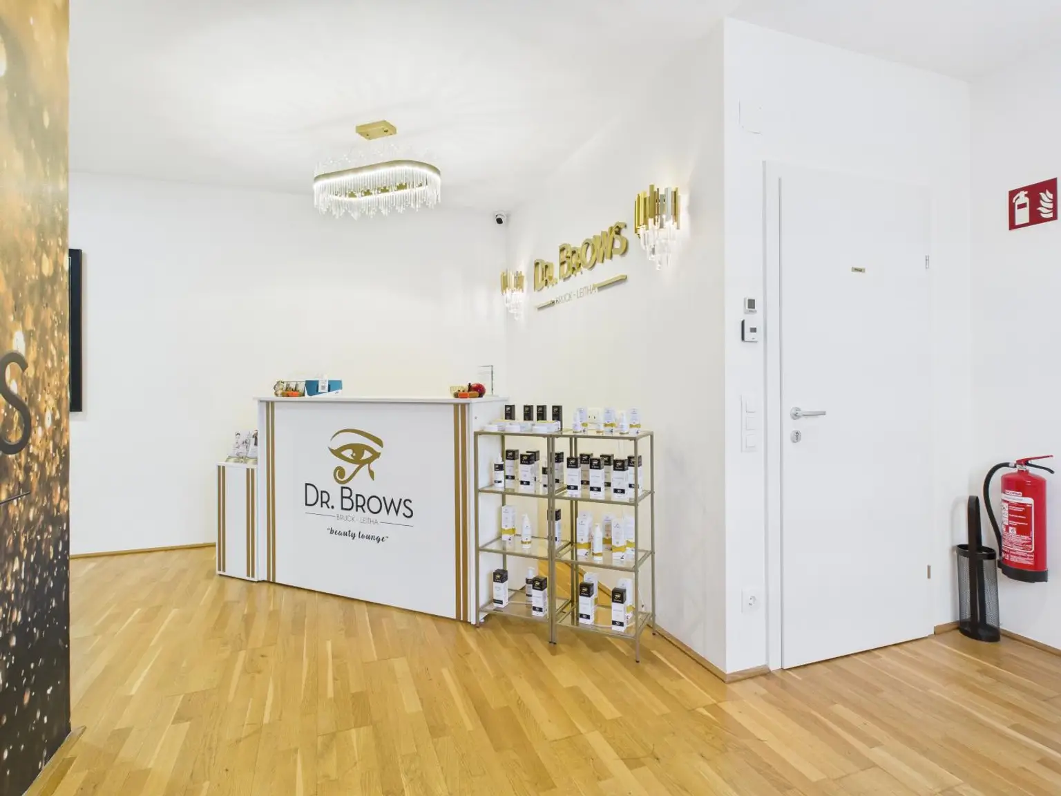 Bürostandort, Praxis, Atelier? Alles ist möglich auf 178 m² - TOP LAGE