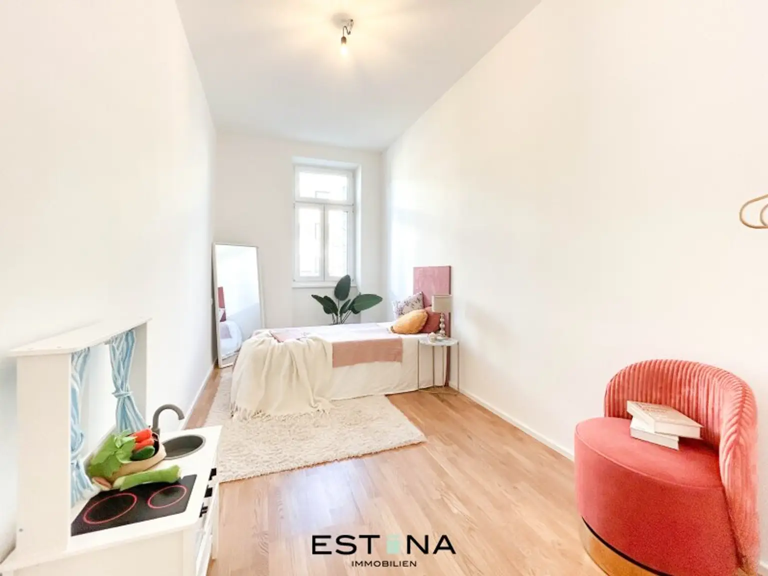 Stilvolle 3-Zimmer-Wohnung mit separater Küche in begehrter Grünruhelage nahe Gustav-Klimt-Park