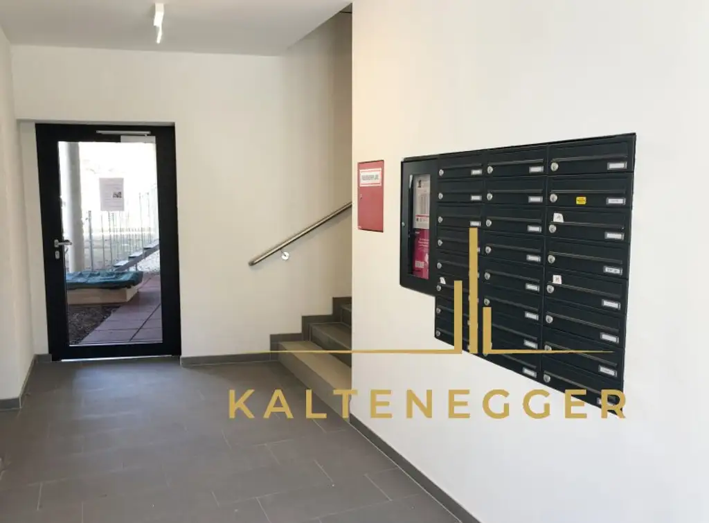 Helle 2-Zimmer Wohnung mit Terrasse im 3. Stock - für Singles oder Paare