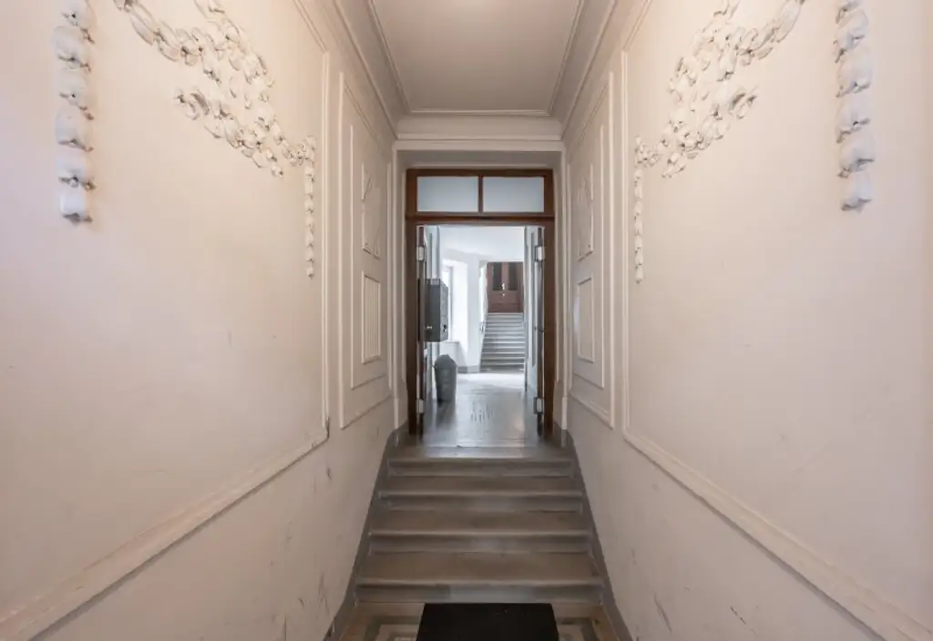 ++Fasangarten++ Altbau mit Potenzial – sanierungsbedürftige 2-Zimmer-Wohnung