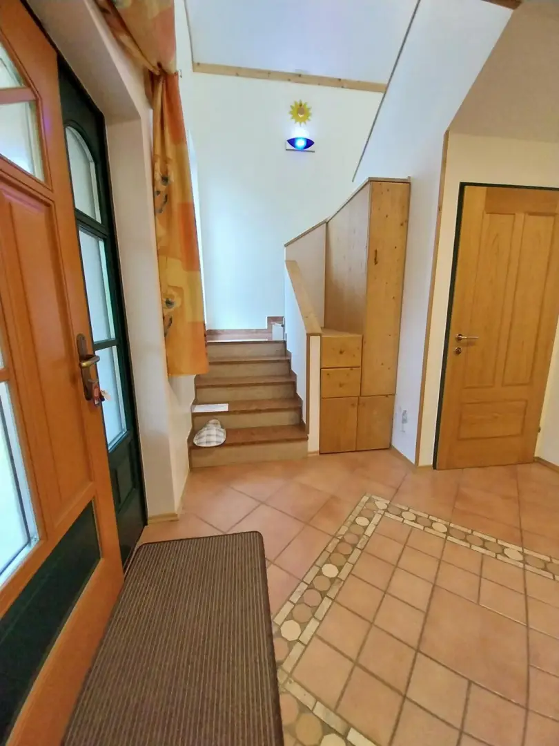 MIETWOHNHAUS MIT POOL, SAUNA UND WINTERGARTEN IN SONNIGER LAGE in  3033 Altlengbach / Sankt Christophen