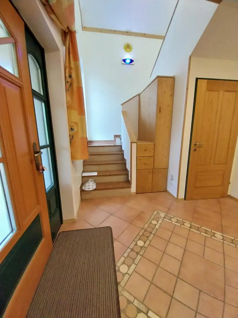 MIETWOHNHAUS MIT POOL, SAUNA UND WINTERGARTEN IN SONNIGER LAGE in  3033 Altlengbach / Sankt Christophen