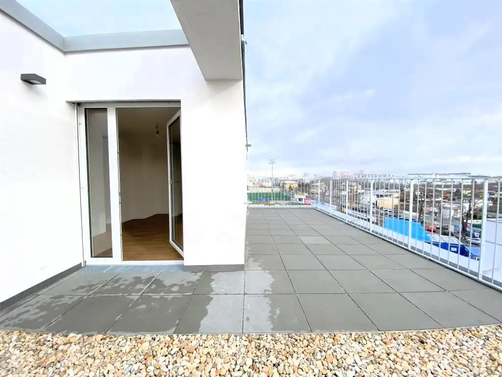 Ihr Penthouse – mit 90m² Terrassenfläche und Direktlift in die Wohnung!!