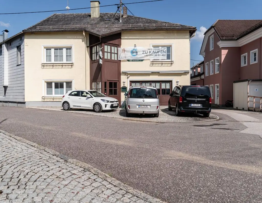 Bezirk Rohrbach: Zinshaus mit 4 Wohnungen, 3 Fremdenzimmer und Gaststätte - Ideal für Investoren!