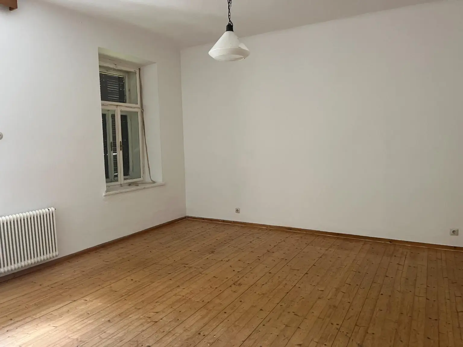 Doppelhaushälfte in herrschaftlichem Haus