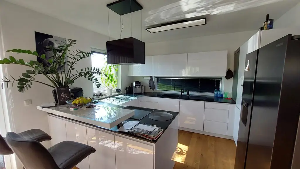 Neues Eigenheim mit traumhafter Aussicht und neuer Photovoltaikanlage!