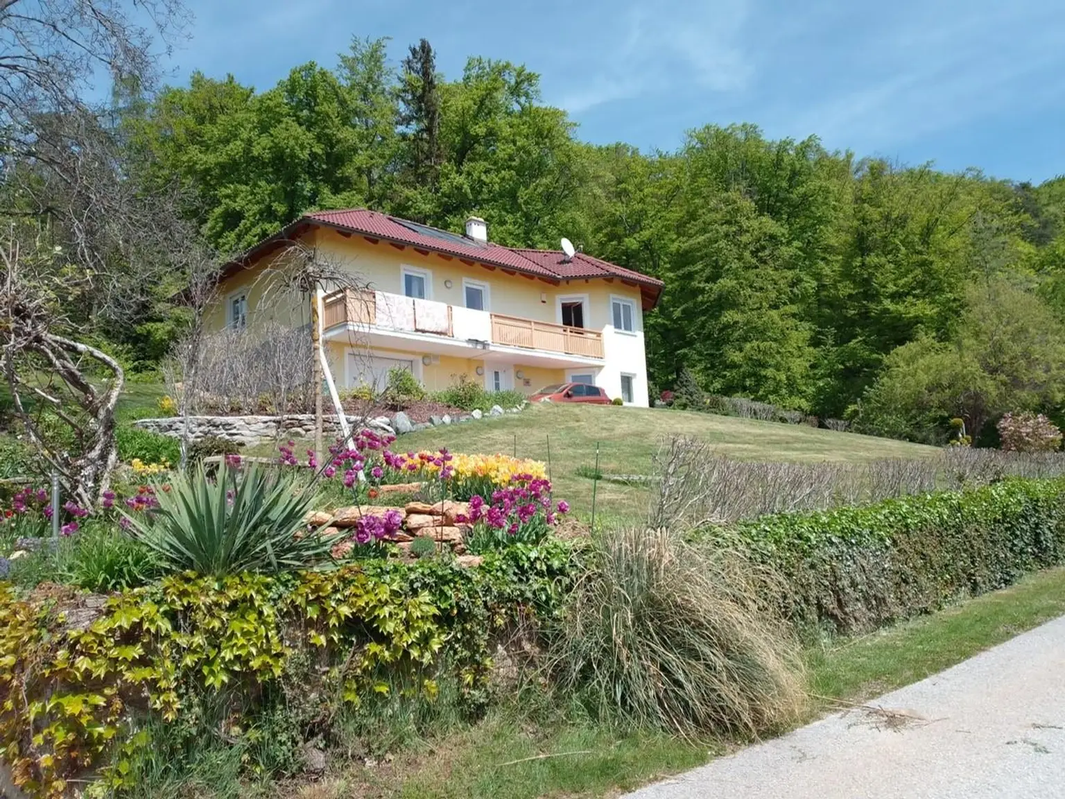 Gepflegter Bungalow mit Traumaussicht