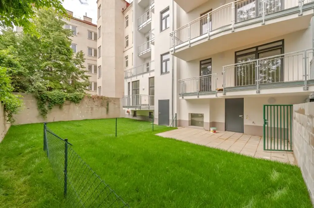 ++NEU++ Perfekte 2-Zimmer Altbauwohnung mit Gartenanteil