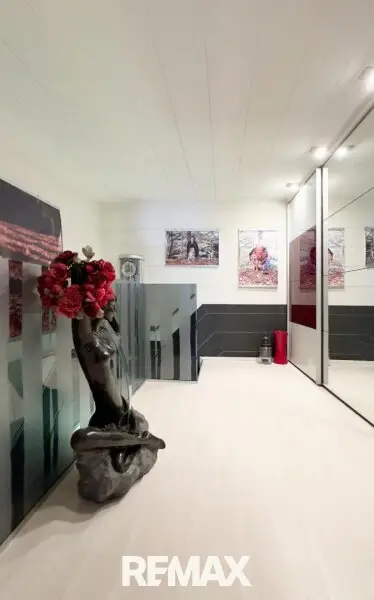 Vorzimmer OG