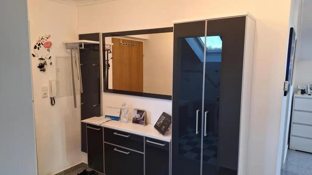 „Sonniges Dachgeschoss-Highlight in Gralla!“ 4 Zimmer Garage und mehr...