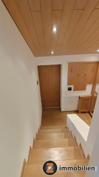 Wunderschöne Villa in exklusiver Bauausführung und Einrichtung