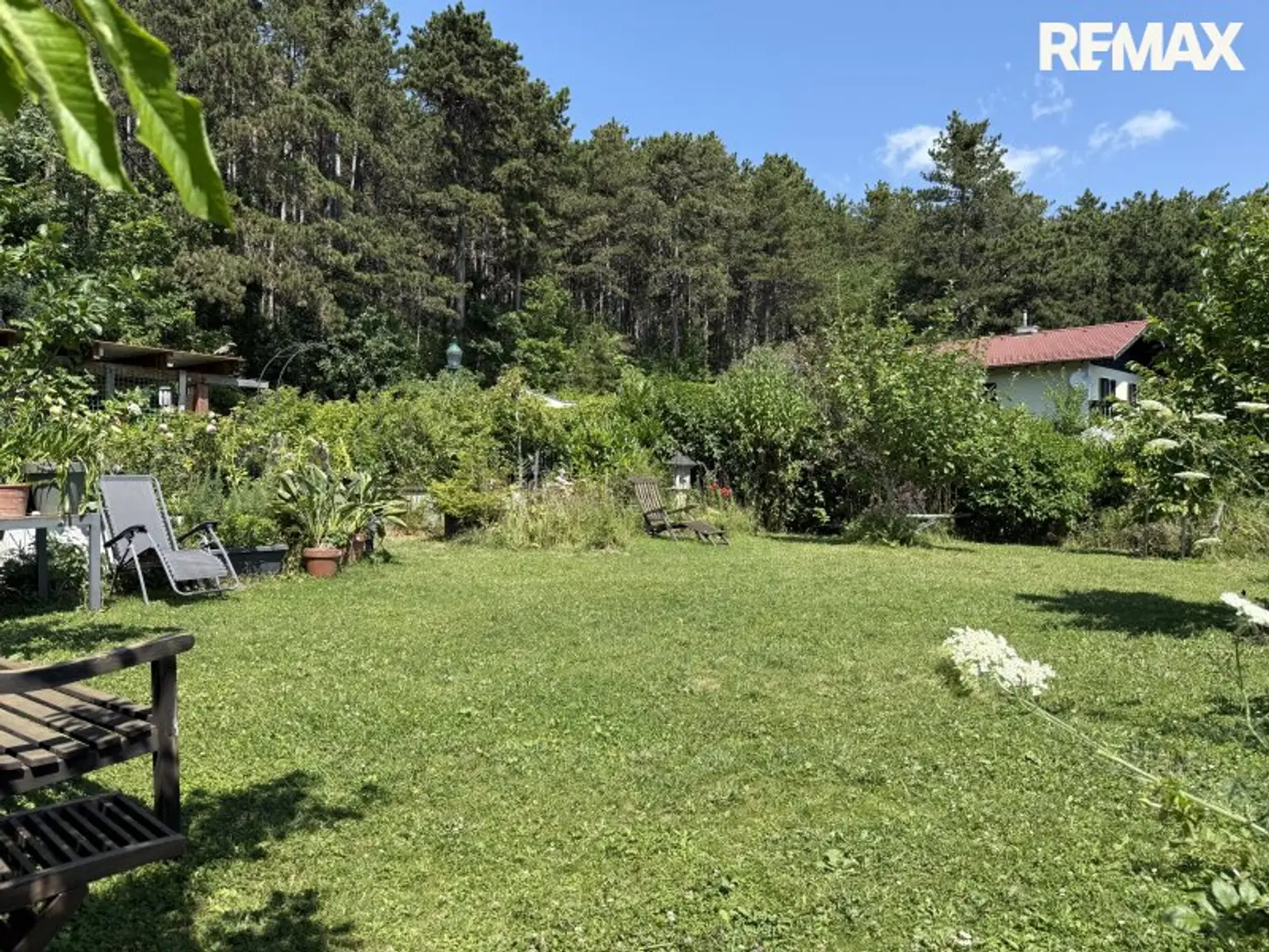 Hohe Wand - Einfamilienhaus mit 3 Wohneinheiten auf 1.100 m² Grund!