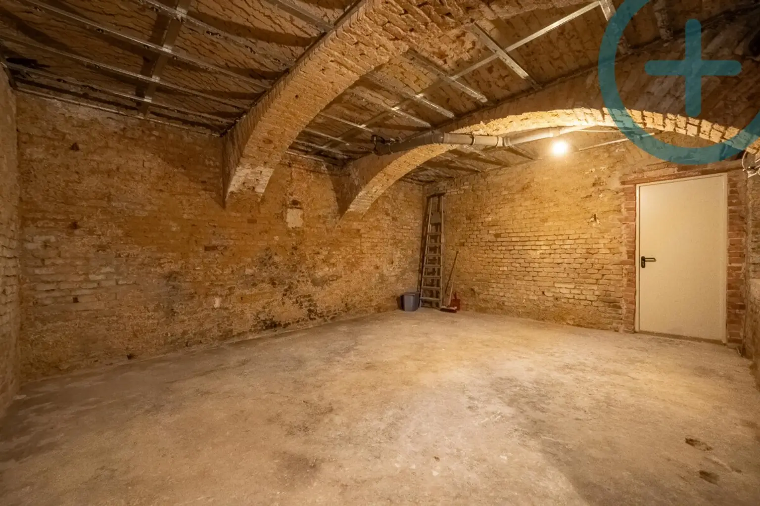 WERKSTATT / LAGERFLÄCHE| NÄHE ALSER STRASSE