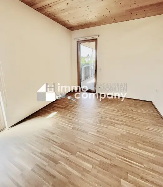 Moderne und neue Wohnung mit schöner Aussicht + Balkon und Terrasse!