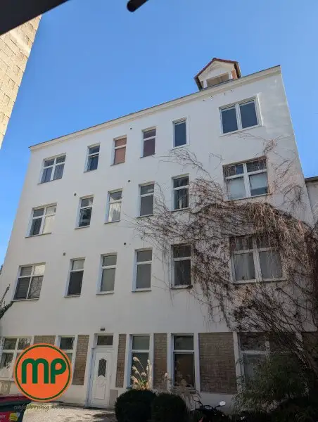BESONDERE GELEGENHEIT: Maisonette DG-Wohnung mit Terrasse