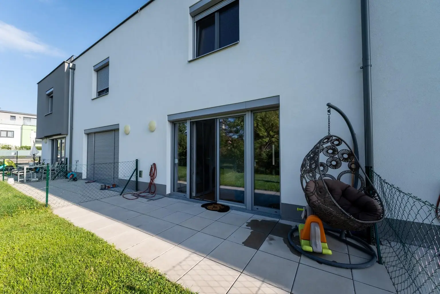 "Tolle Lage, Tolles Haus - LOBAU inkl. Autoabstellplatz"