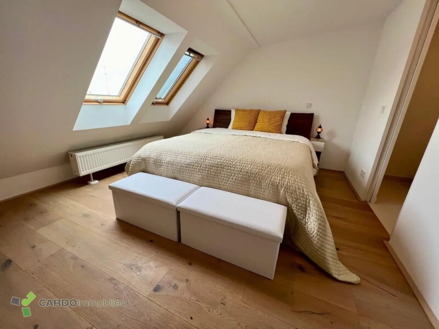 3 Zimmer Maissonettewohnung mit Garagenplatz, möbliert