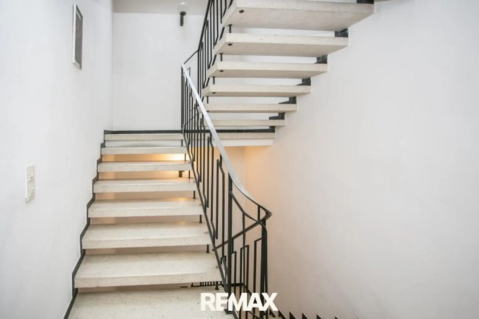 Stiegenaufgang_Ansicht 2