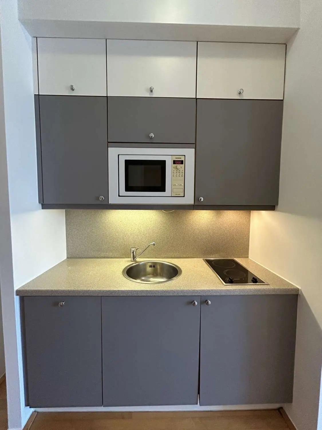 Wunderbar, helle 1-Zimmer-Wohnung im 13. Bezirk!