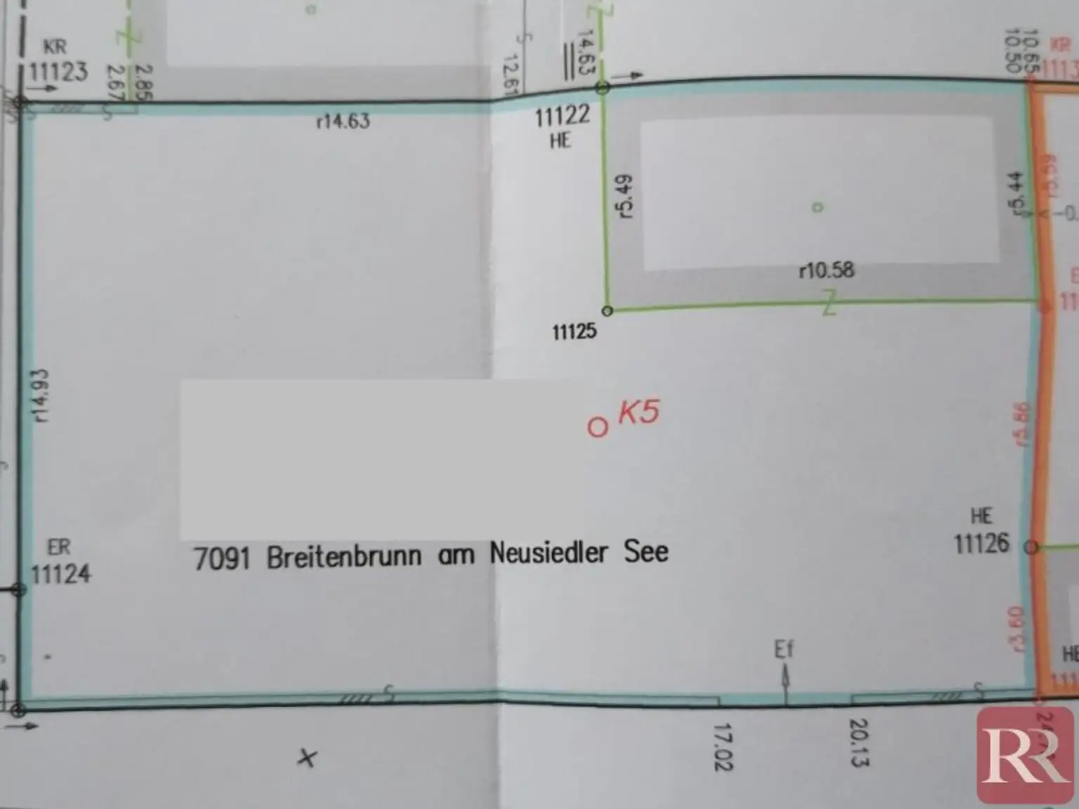 Sonniges Baugrundstück mit 50m² Halle