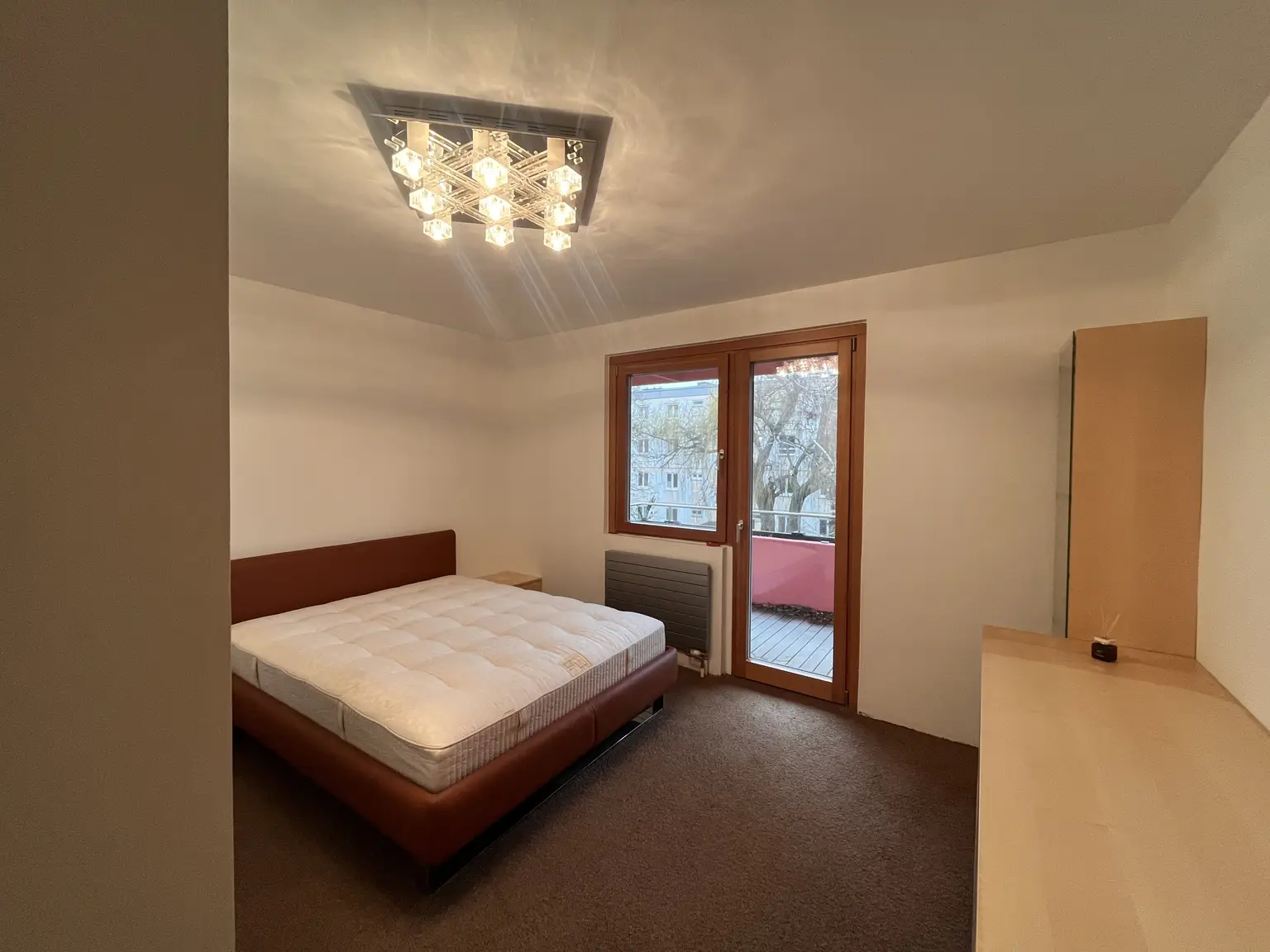 Repräsentatives Wohnen mit Loggia & Parkgaragen-Option