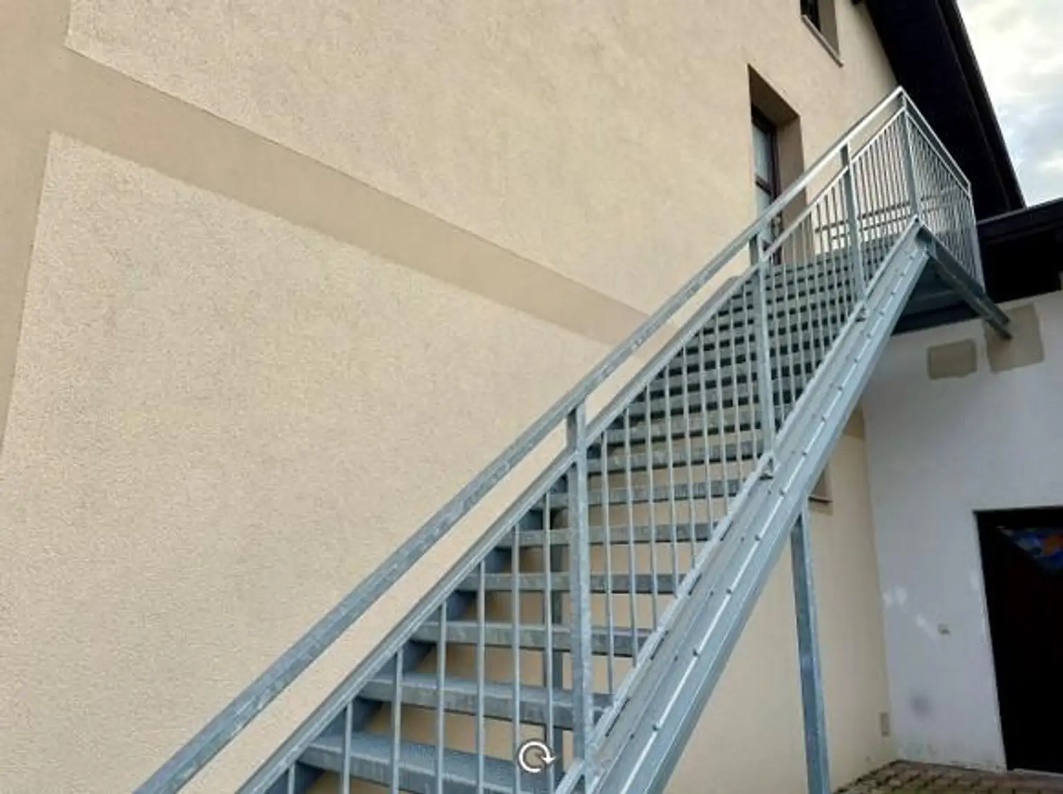 Objekt 2 - Wohnung 3 - Stiegenaufgang