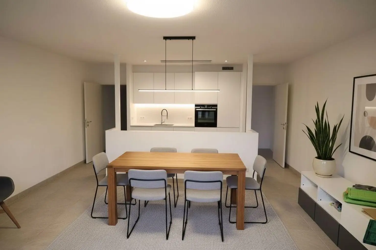 2. KI Bild Wohnzimmer_ Küche