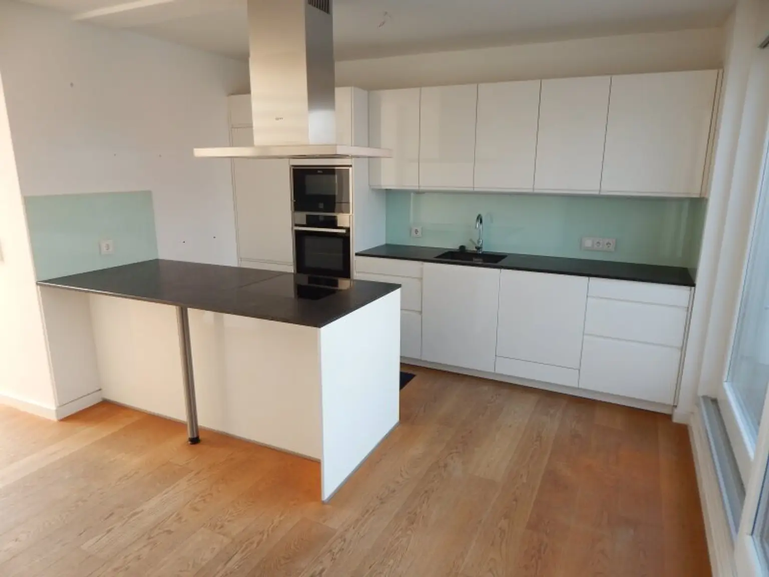 Wohntraum helle und ruhige Dachterrassenwohnung mit Fernsicht