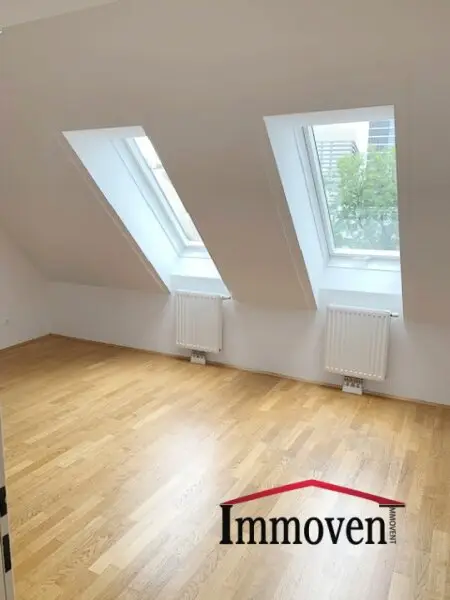 Großzügige 4-Zimmerwohnung in Ruhelage mit Park Blick!