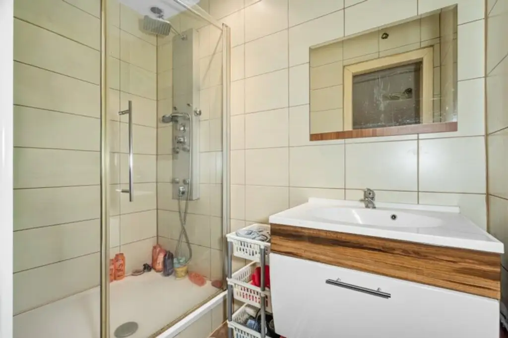 4-Zimmer-Altbaujuwel im Fasanviertel