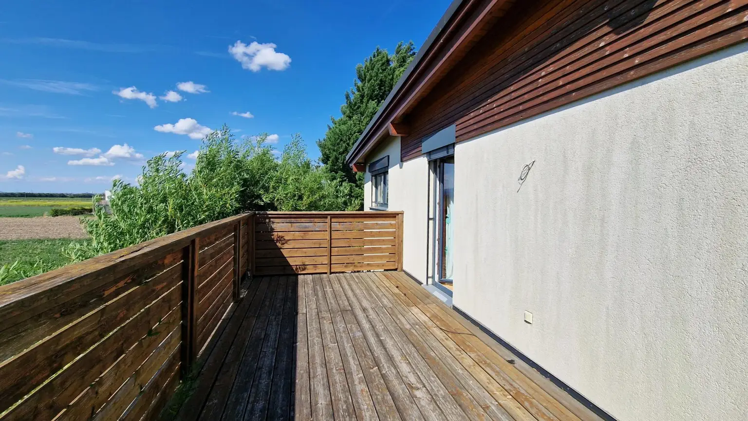 Ruhige Lage am Feld | Wolf-Fertigteilhaus in Holzriegelbauweise!