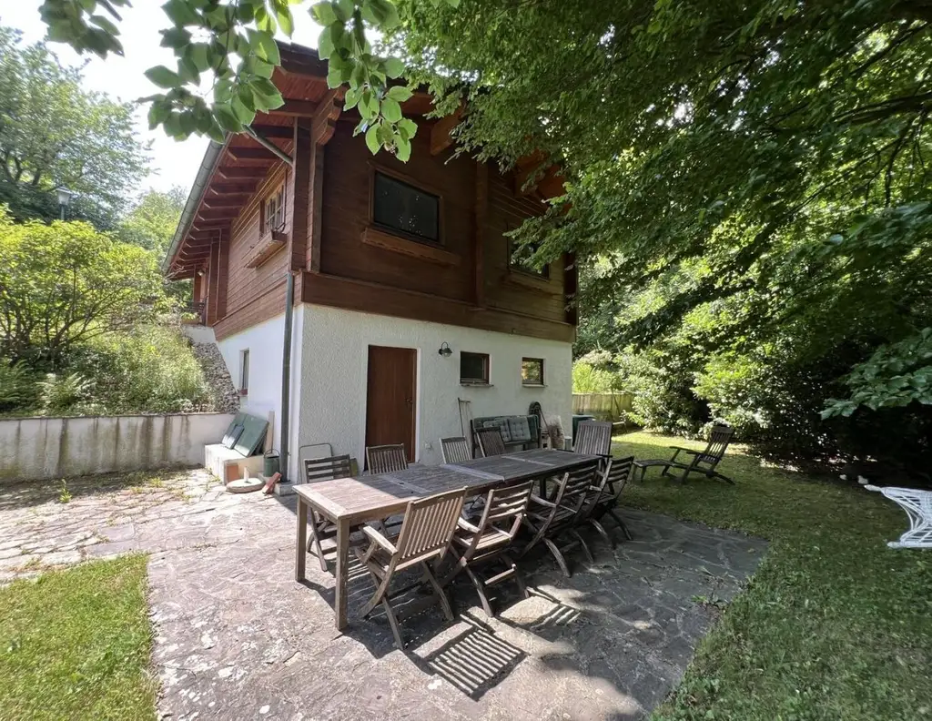 Absolute Rarität nähe Gablitz und Purkersdorf, Waldlage, 3068m² Grundstück, Doppelcarport, Ruhelage, letztes Haus in Sackgasse,