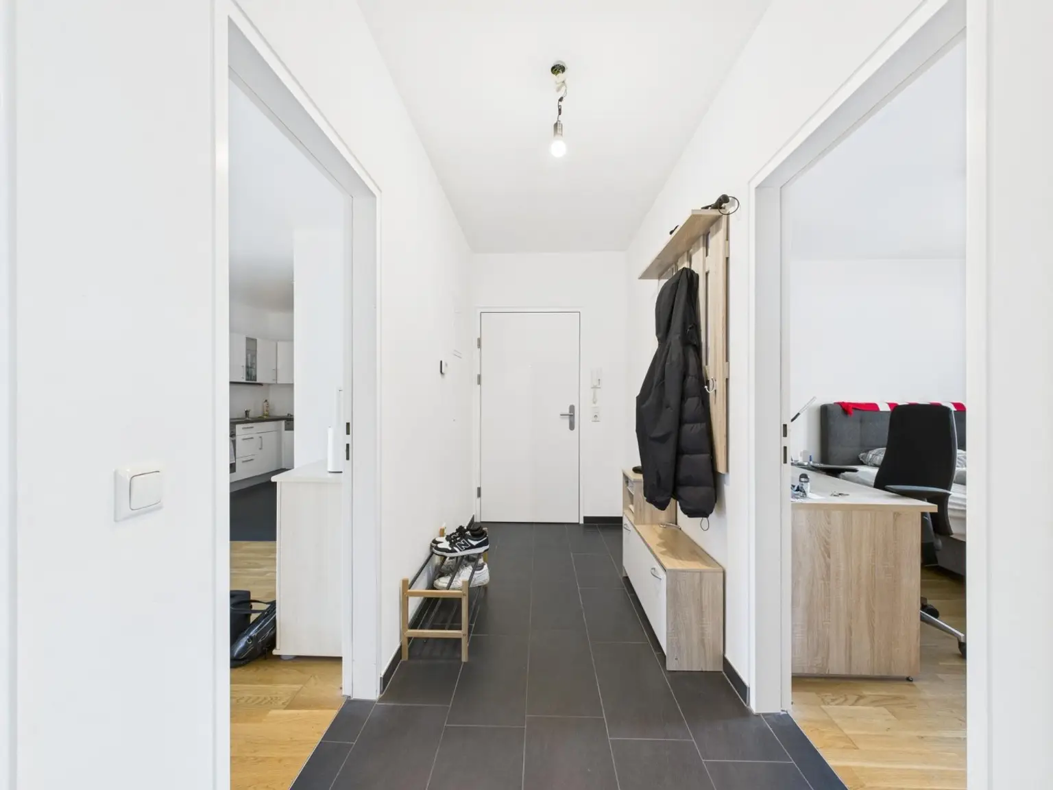 LINZ (FROSCHBERG):  TOP-MIETWOHNUNG (4 Zimmer) ca. 98,57 m² WFL. - XL Terrasse/Loggia ca. 33,41m²