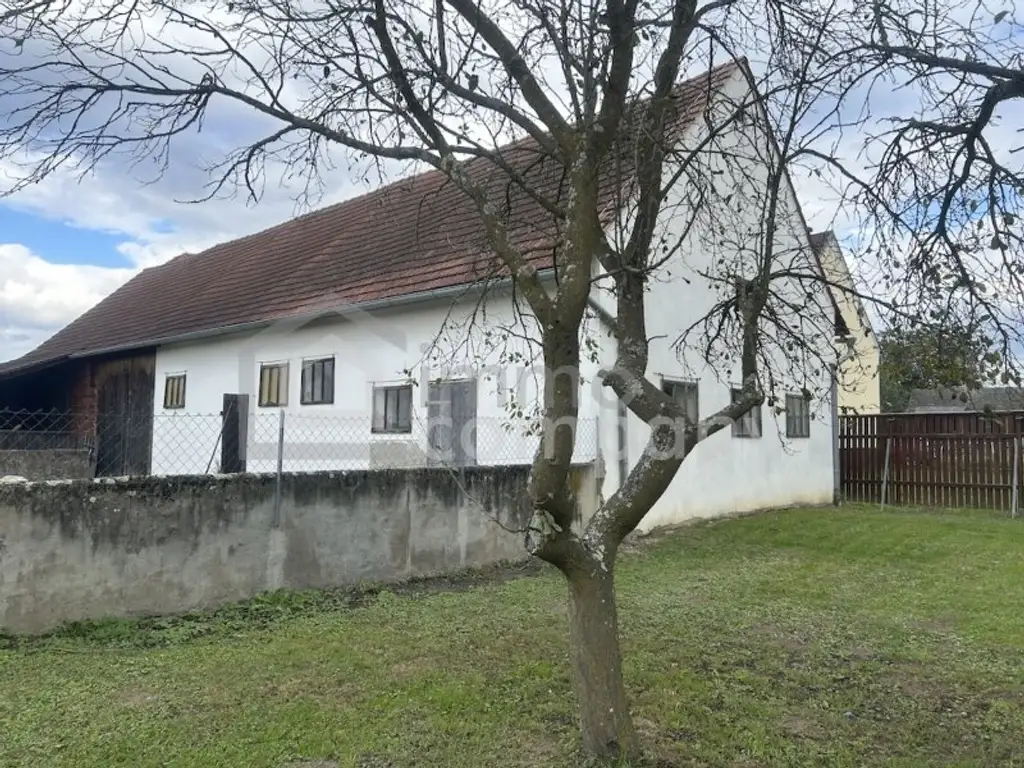 Schöner Hof - gute Substanz - Grundzukauf möglich