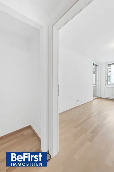 Zauberhafte 3 Zimmer Balkonwohnung in Fußgängerzone nächst Mariahilferstraße