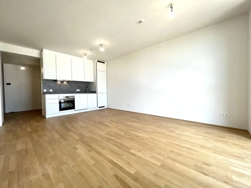 U-Bahn U1 Kagran - Sauna - Loggia - Fitnessraum - Deckenkühlung - Pool am Dach