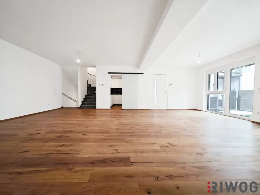 Wohnen, Büro oder Kombo | Erstbezug Townhouse mit Eigengarten | Ruhige Innenhoflage