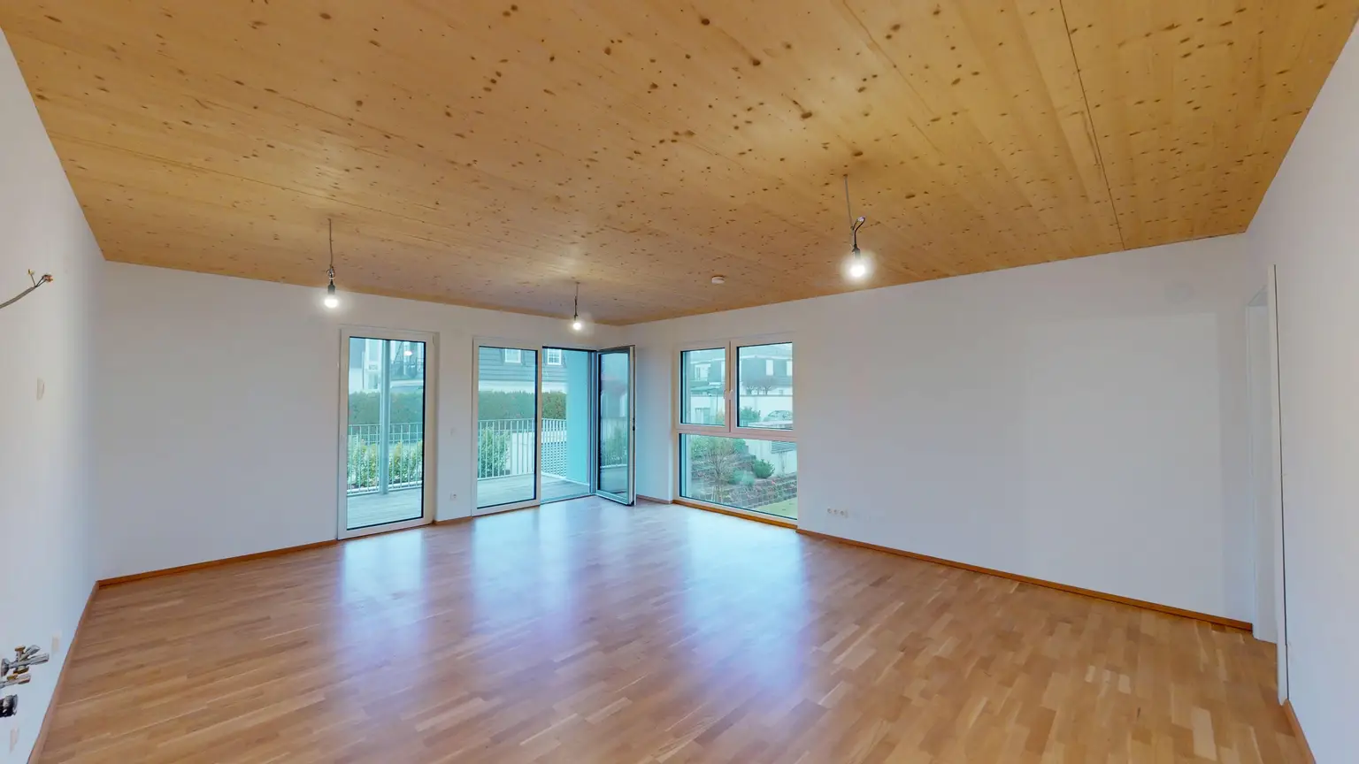 Traumhafte Balkonwohnung I 4 Zimmer I Holzbauweise