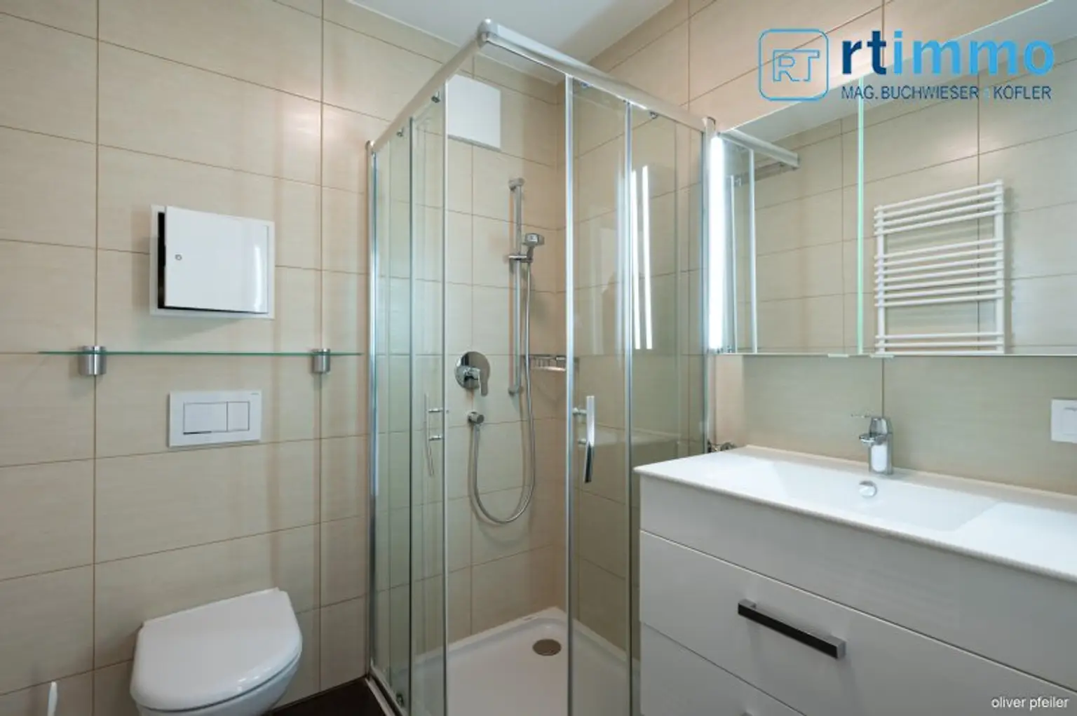 DONAUBLICK: EXKLUSIVER TERRASSENTRAUM MIT OST-WEST-AUSRICHTUNG IN DER KUCHELAU